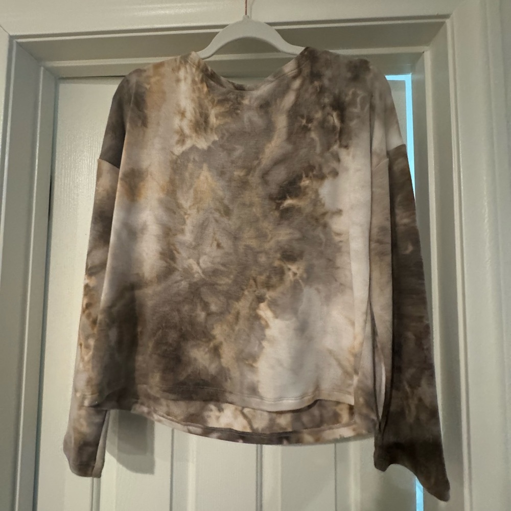 Tie-Dye Long Sleeve Shirt